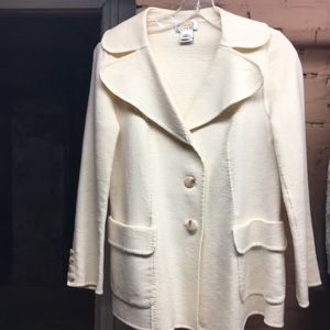 Talbots Creamy 100% wool blazer/jacket. Size 10